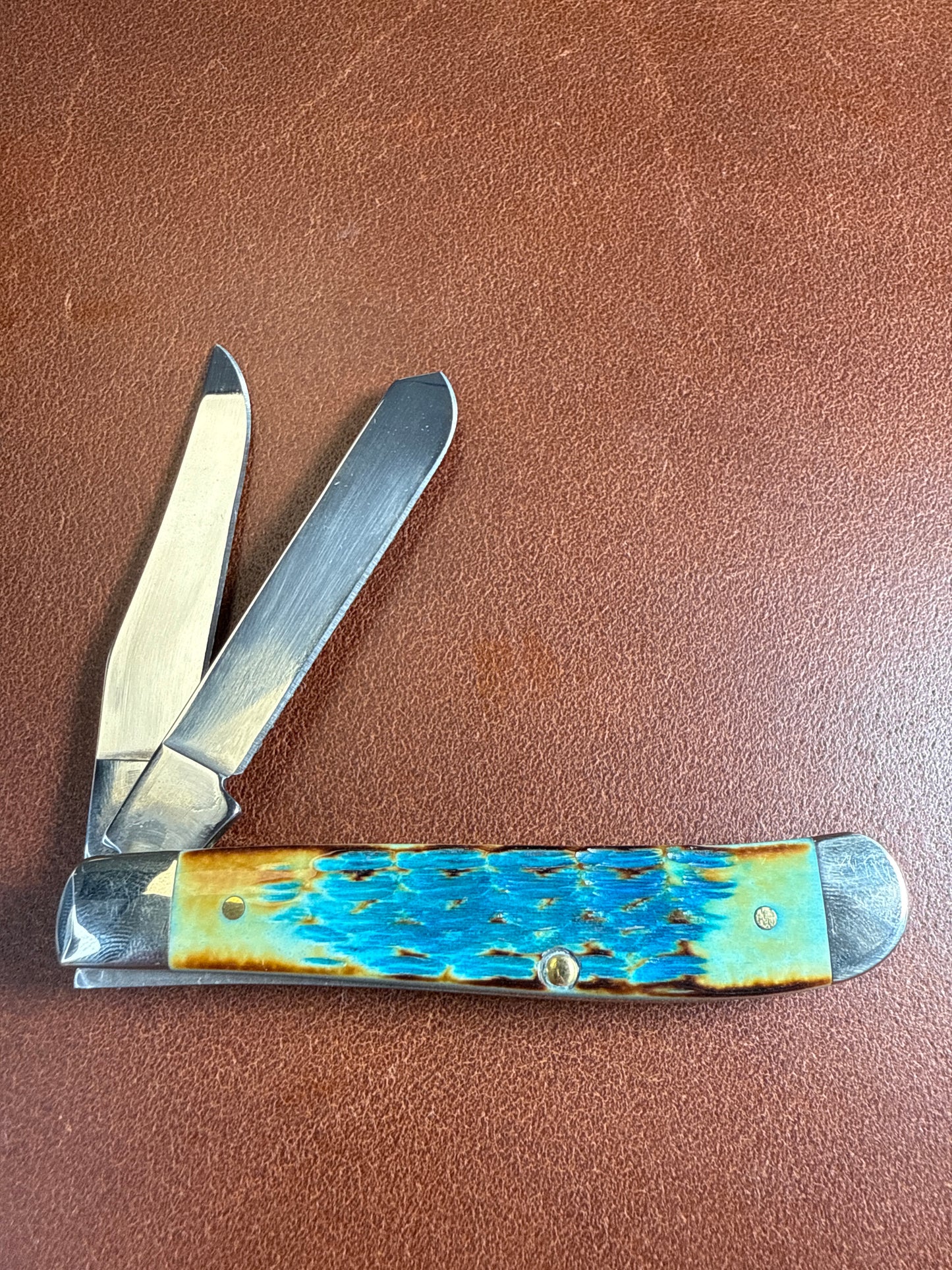 Sky blue bone Crandall jig mini trapper