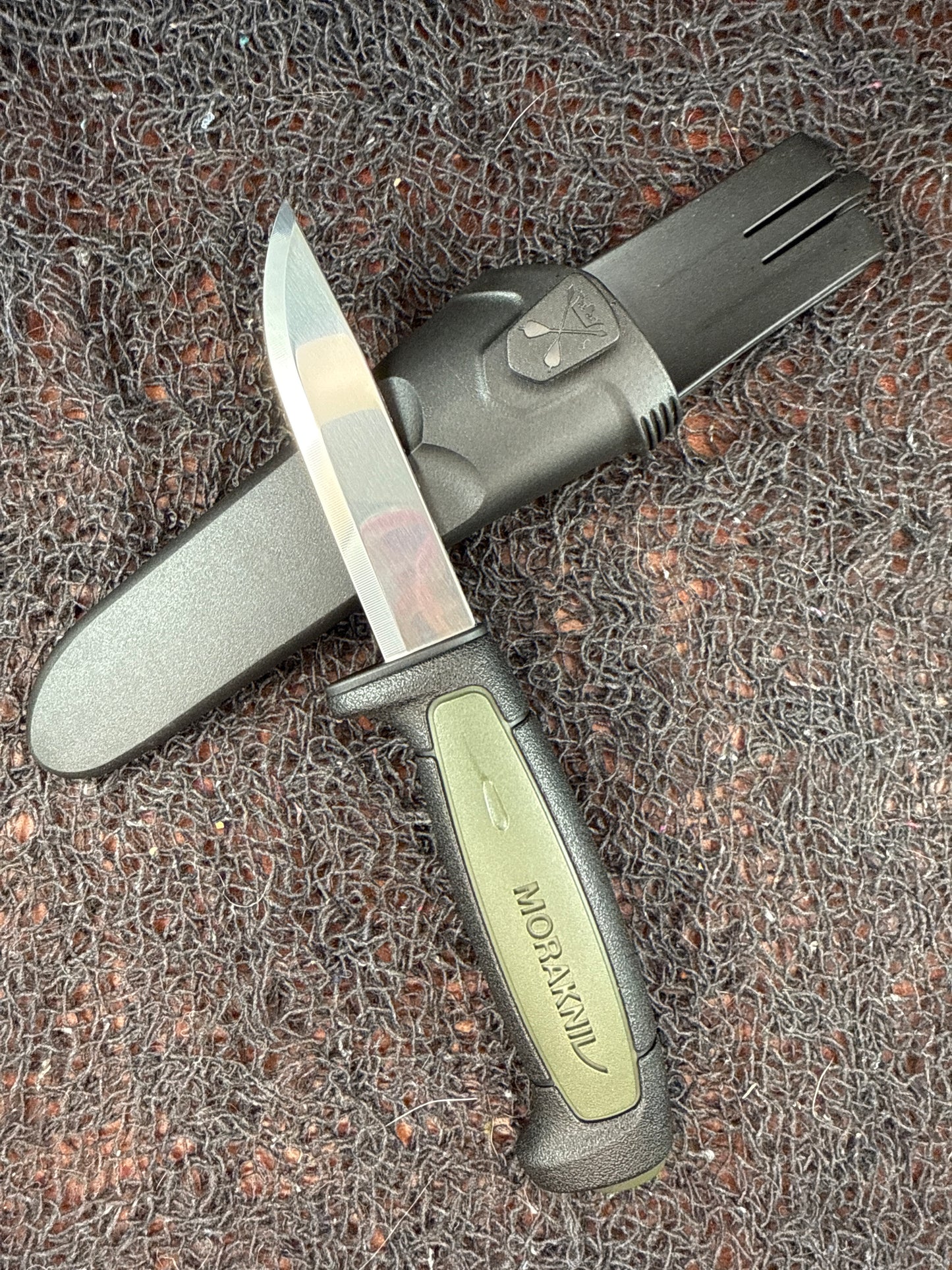 BLACK AND GREEN Mora knife Carbon steel