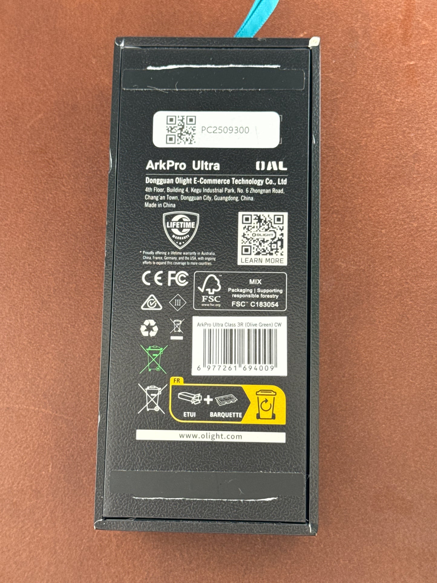 ArkPro Series – Flat Unibody EDC Flashlight with Multi-Light Sources green