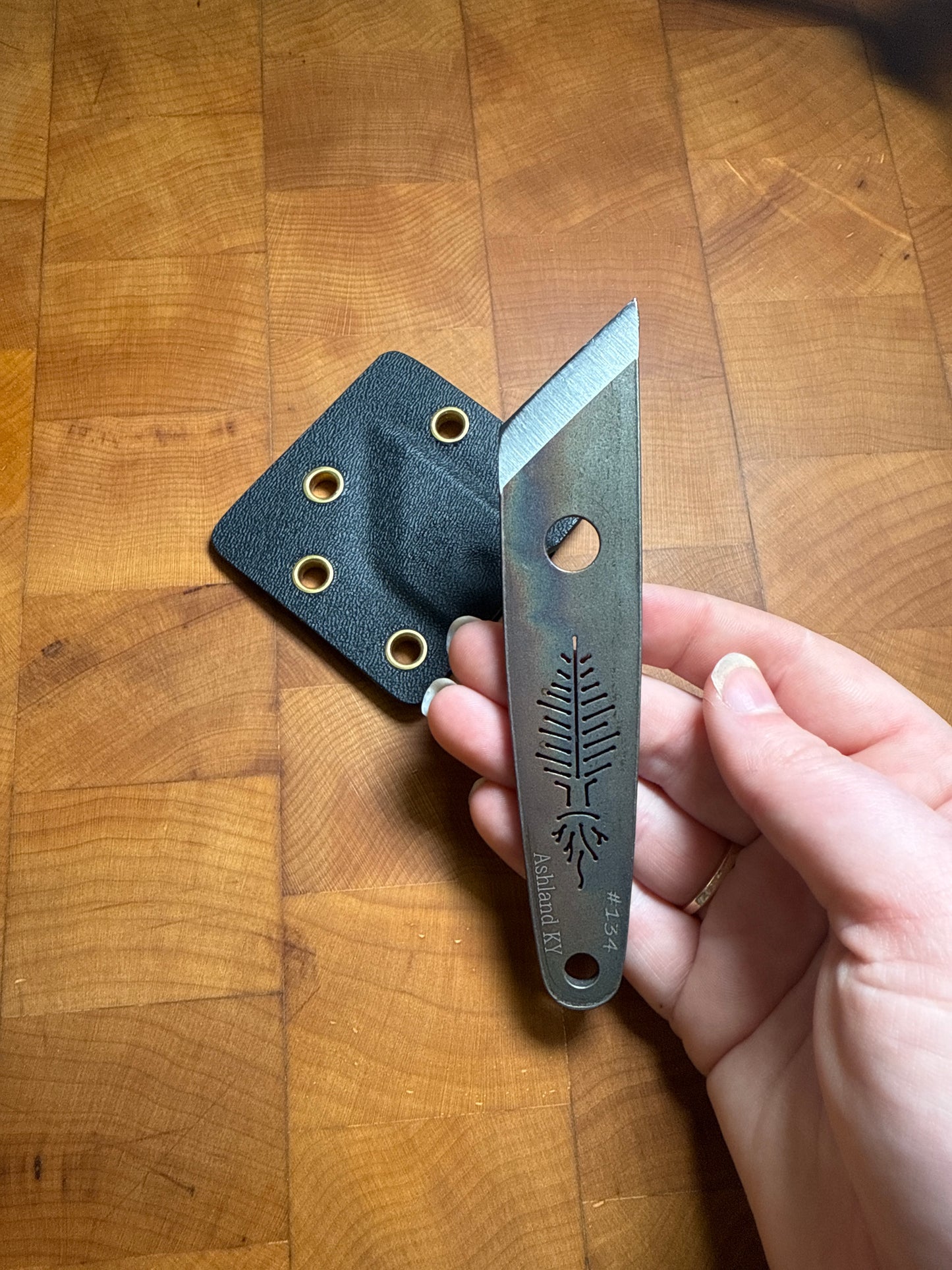 Flatwoods ( Neck Knife )