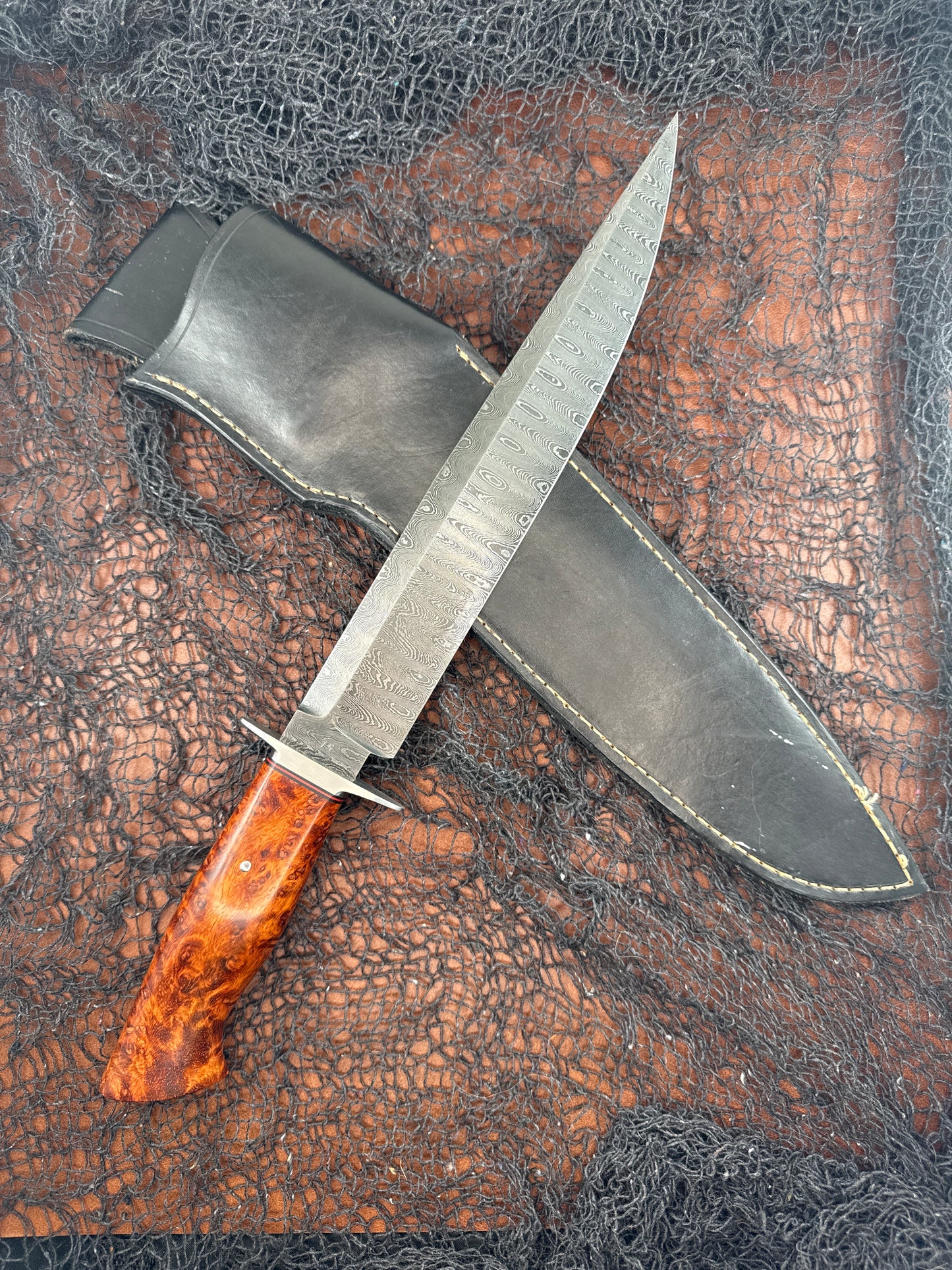 Michael Quesenberry art knife Damascus Bowie