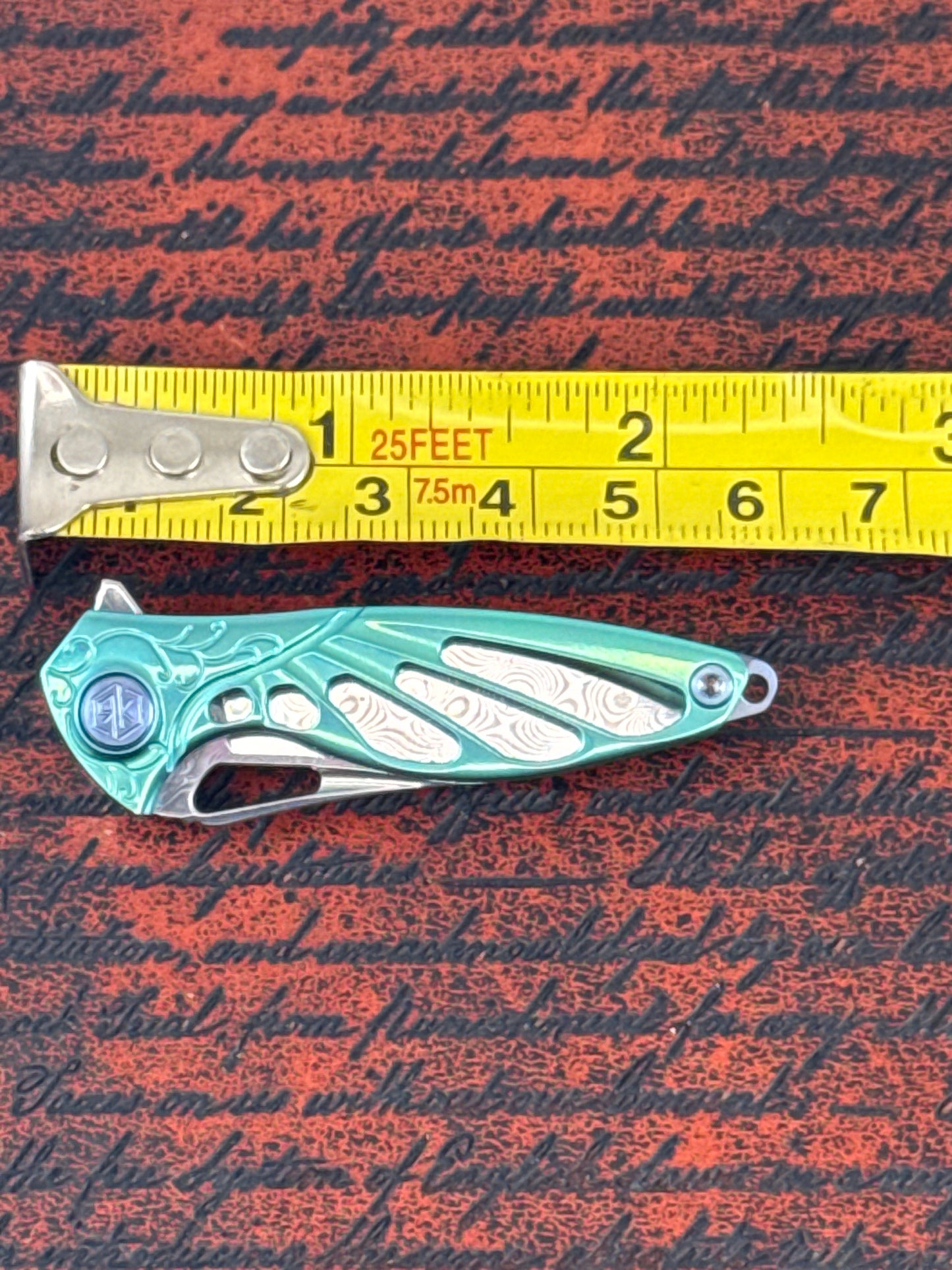 RIKE KNIFE green ( NEW WITH BOX )