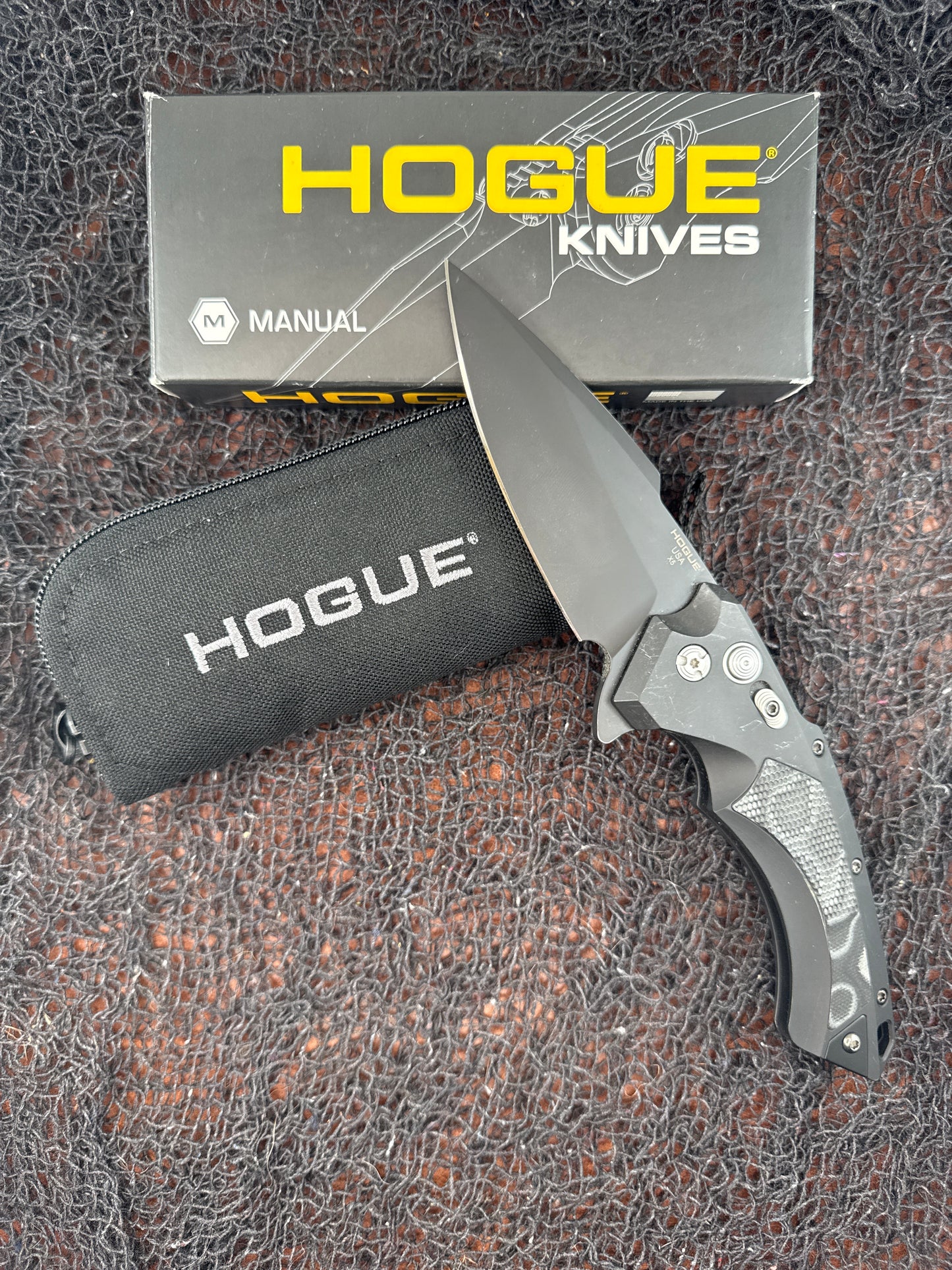 HOGUE KNIVES ( used ) with box