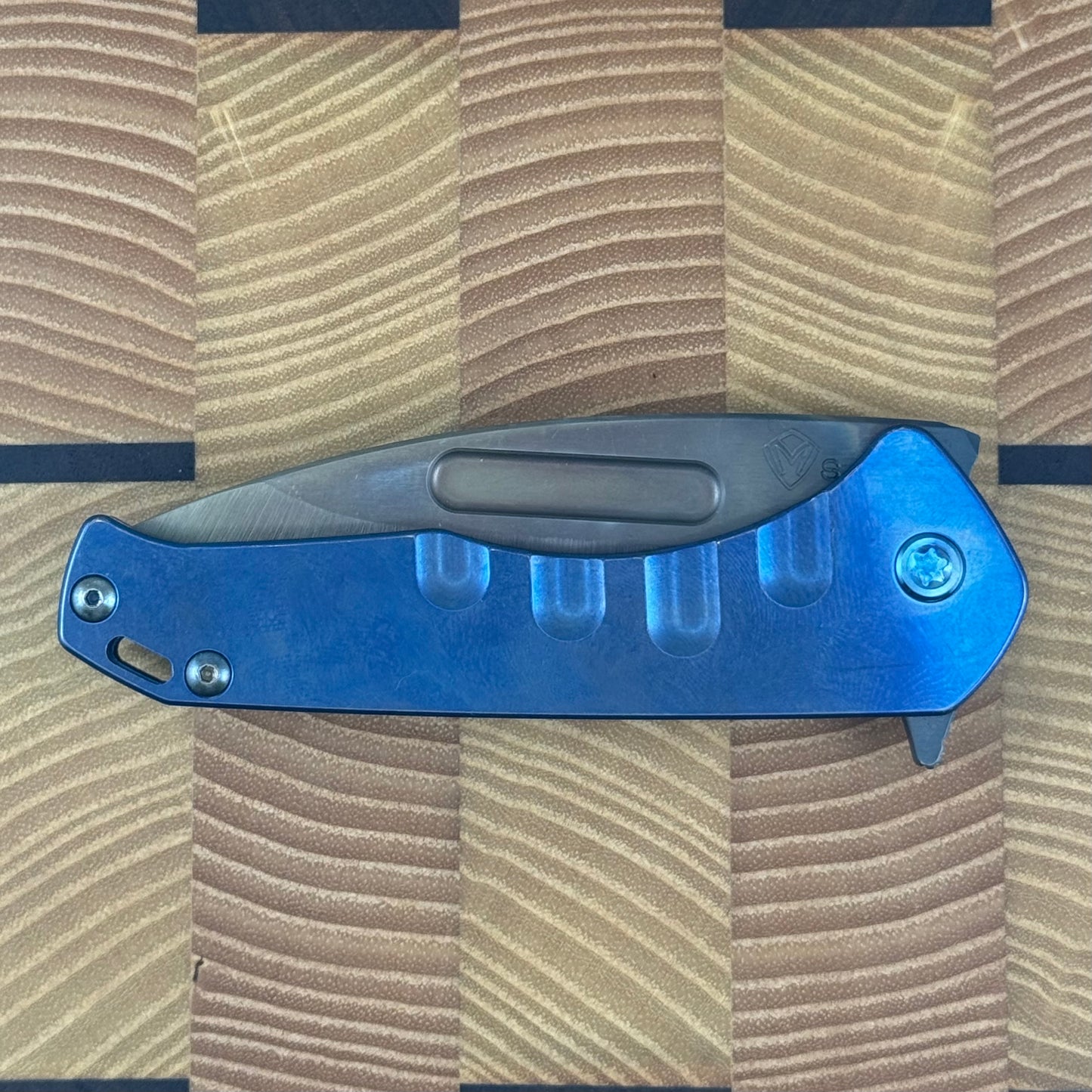 MEDFORD Prae Slim Flipper