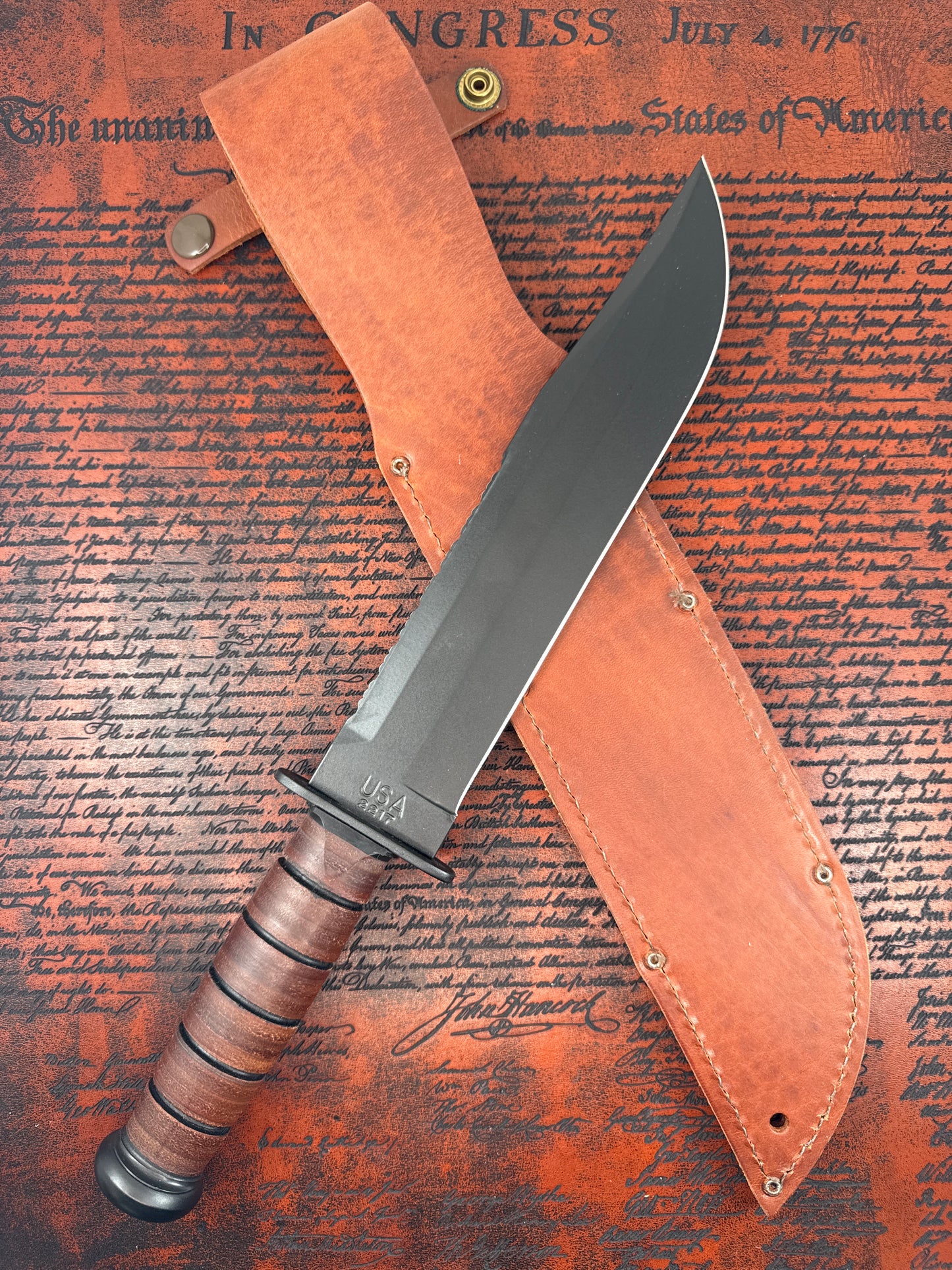 KA-BAR ( NEW WITH SHEATH AND BOX )
