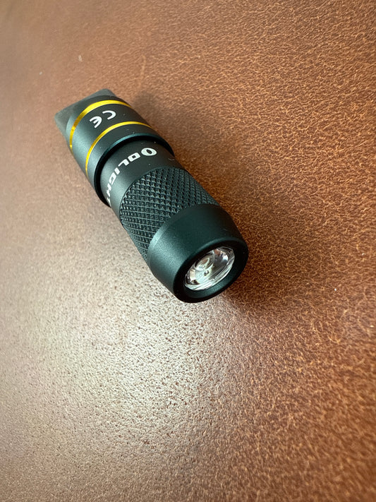 OLIGHT IMINI 2 ( NEW WITH BOX )
