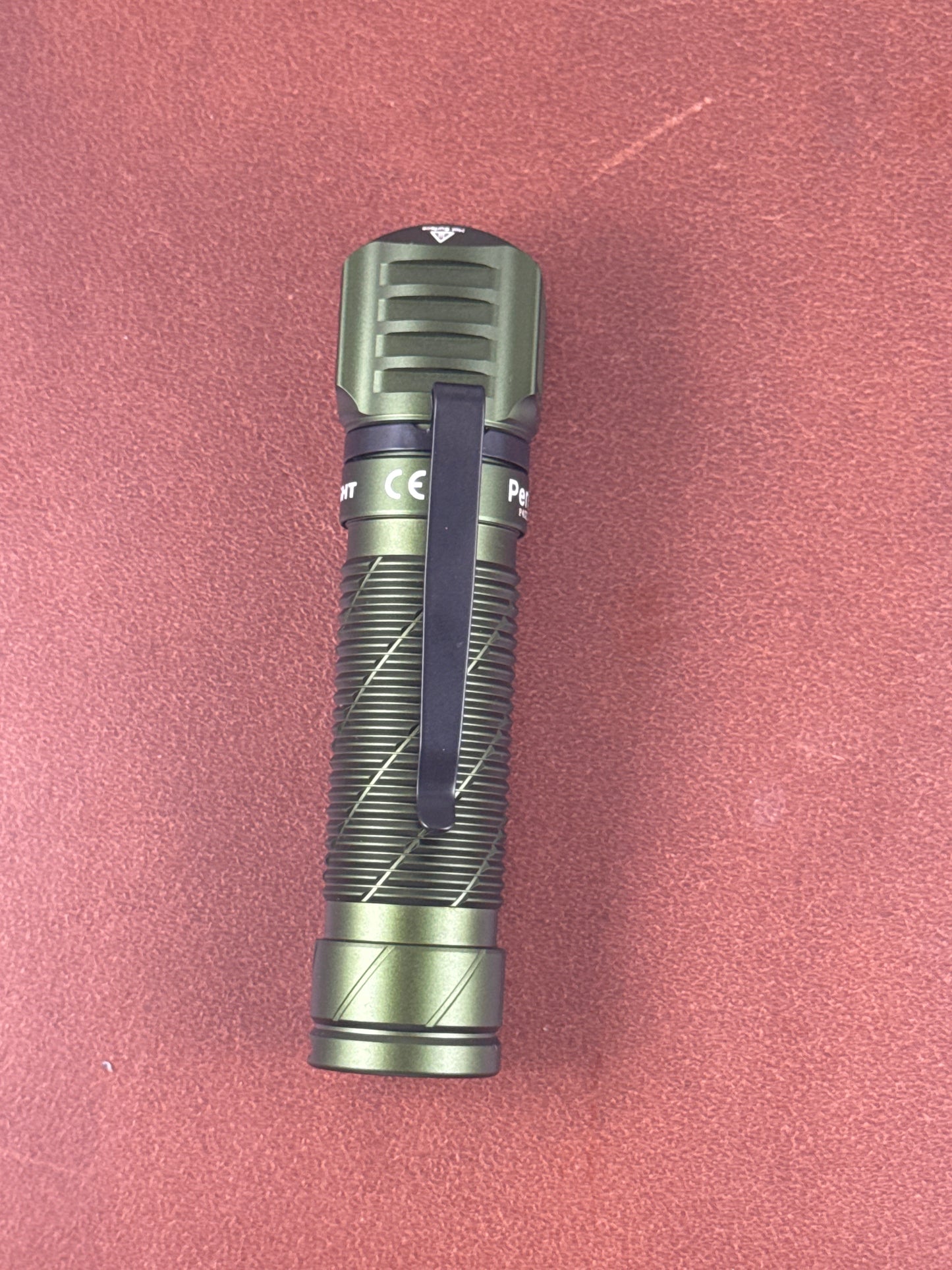 OLIGHT PERUN 3 ( NEW WITH BOX )