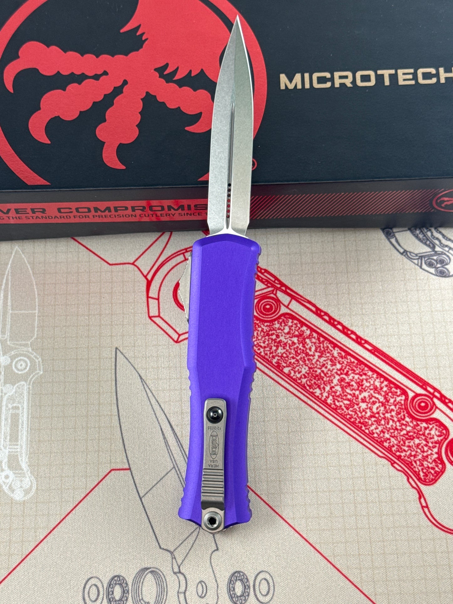 Microtech mini Hera II ( New with box )
