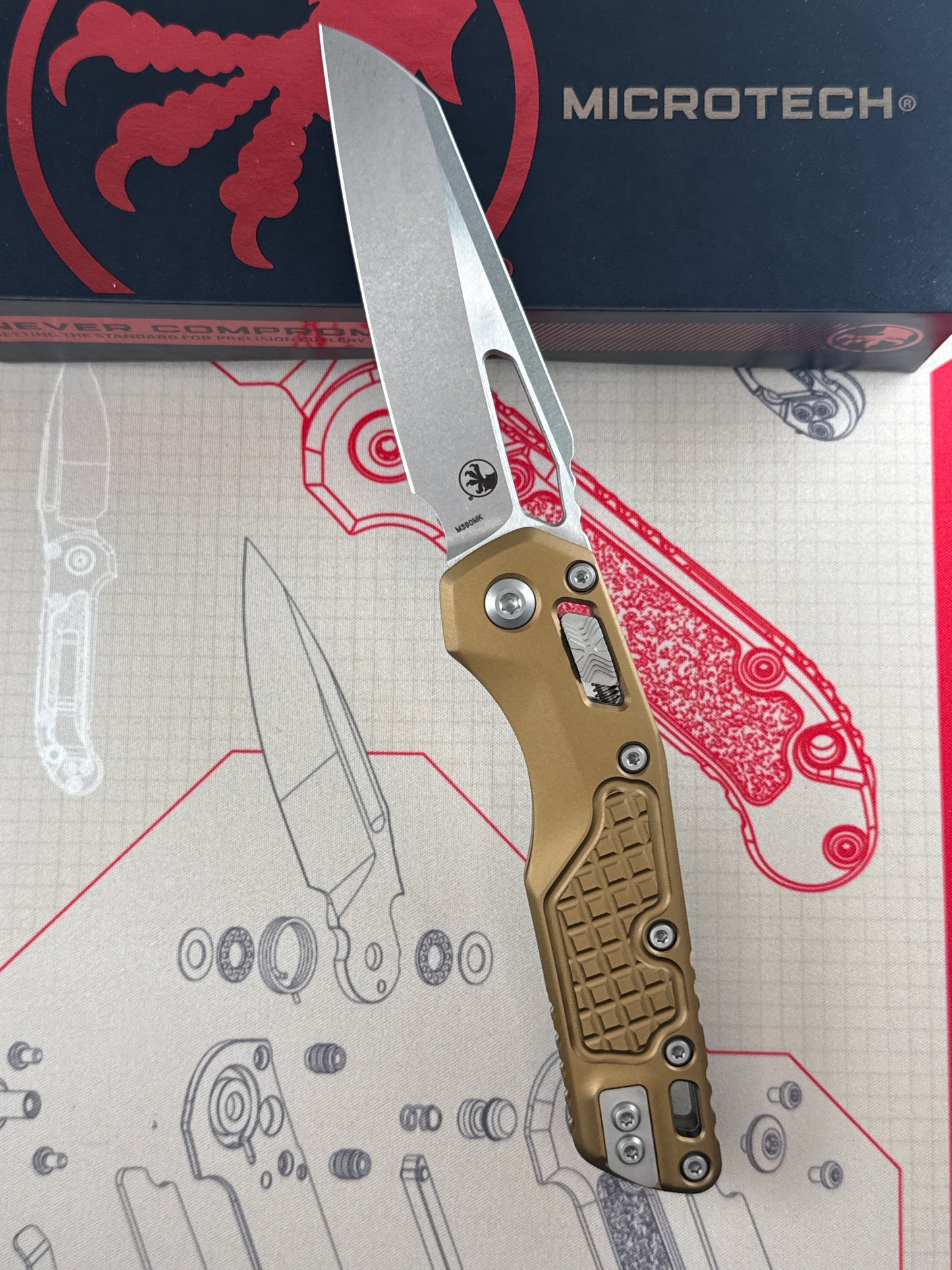 Microtech MSI ( New with box )