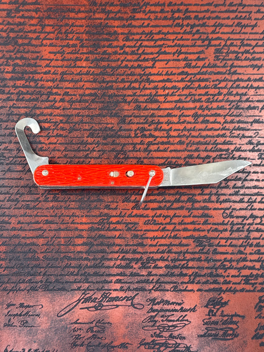 Vietnam Era Issue Camillus Paratrooper ( used )