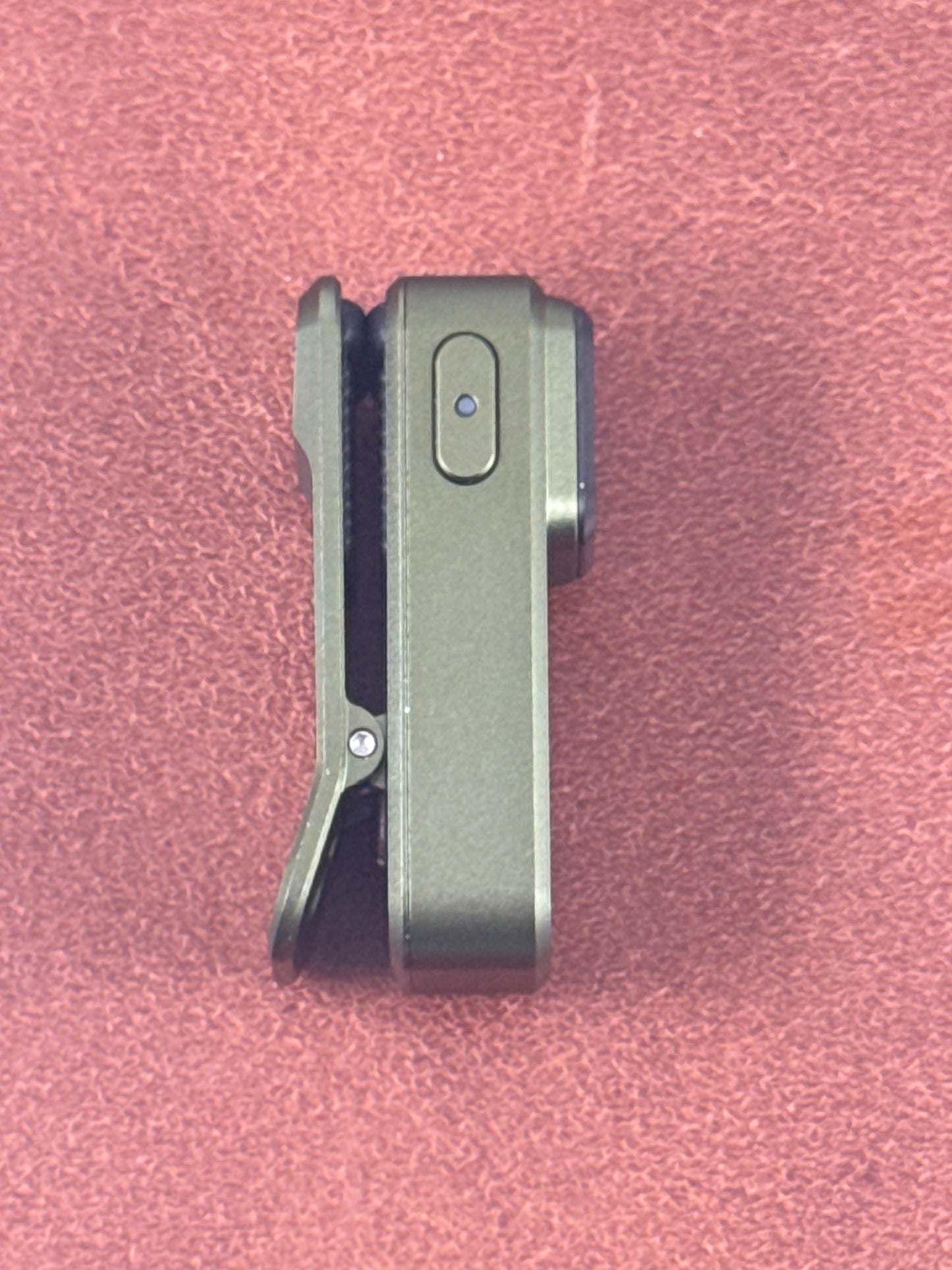 OLIGHT Oclip ( NEW WITH BOX )