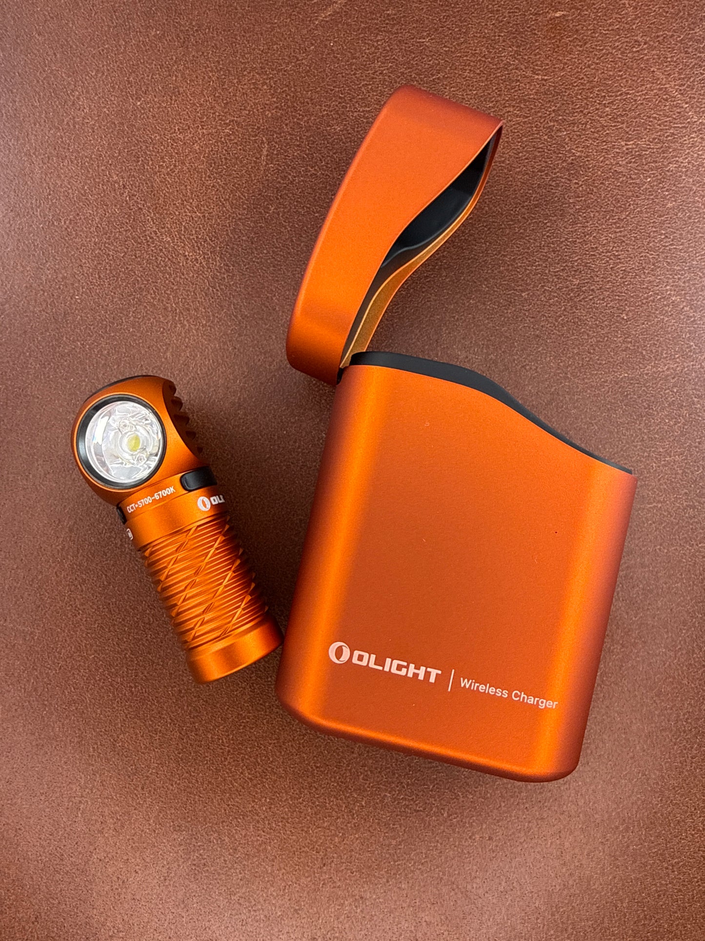 OLIGHT PERUN 3 Mini Premium ( New with Box )
