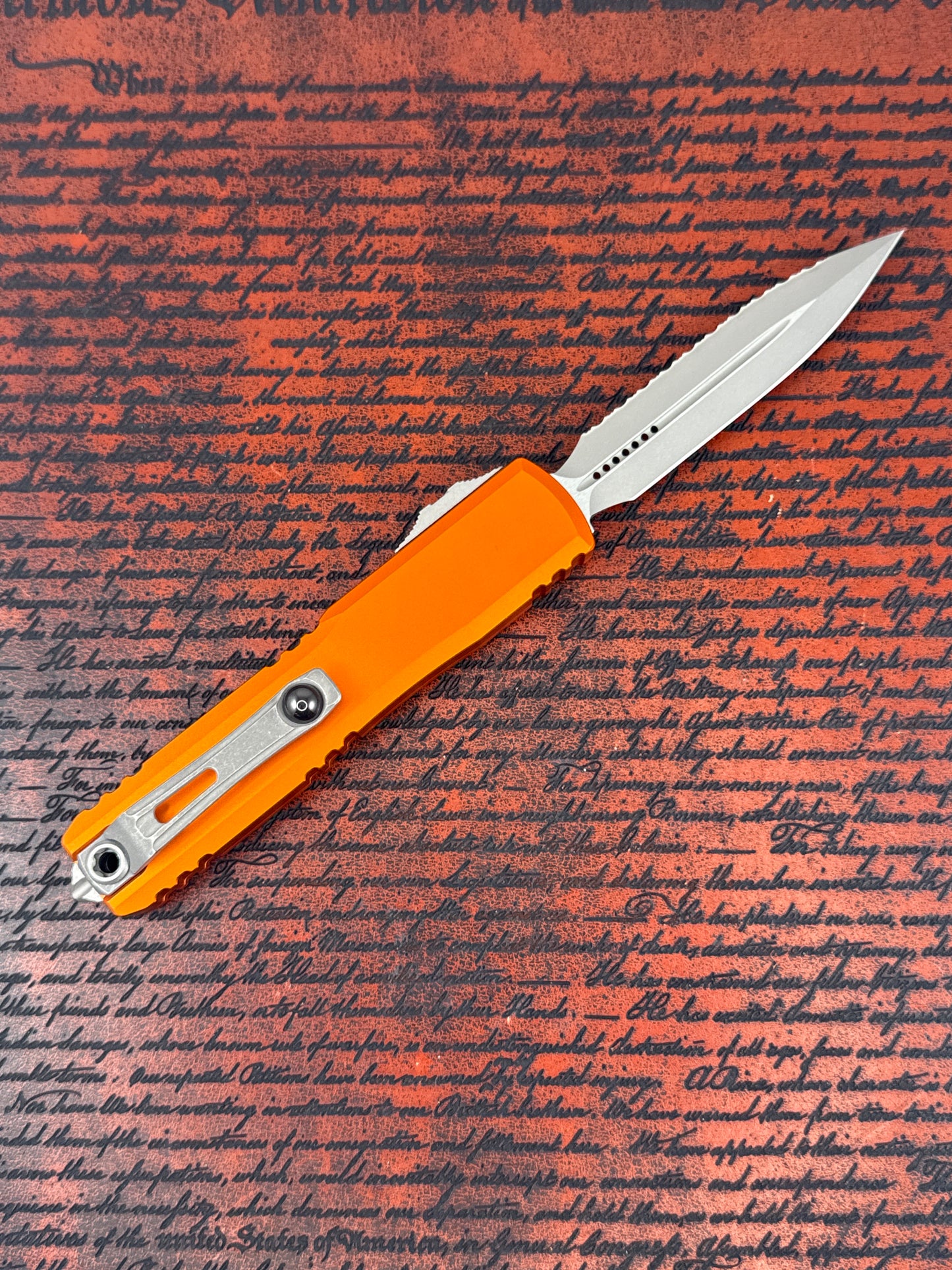 Microtech ( NEW WITH BOX )