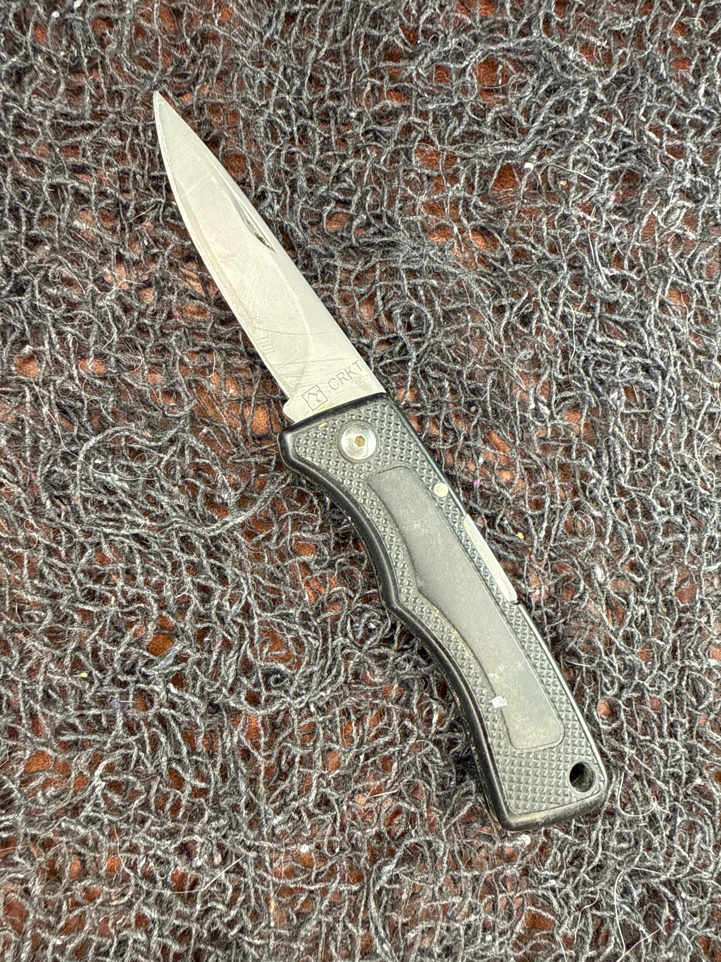 CRKT COLT ( used without box )