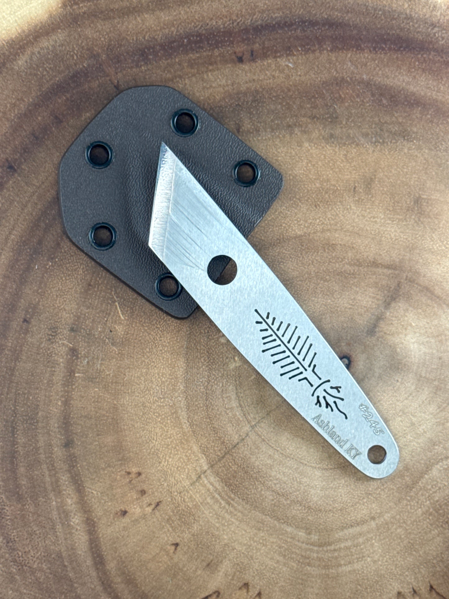 Flatwoods Brown Sheath ( Neck Knife )