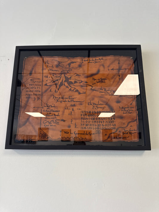 Leather fantasy map lord of the rings with glass frame
