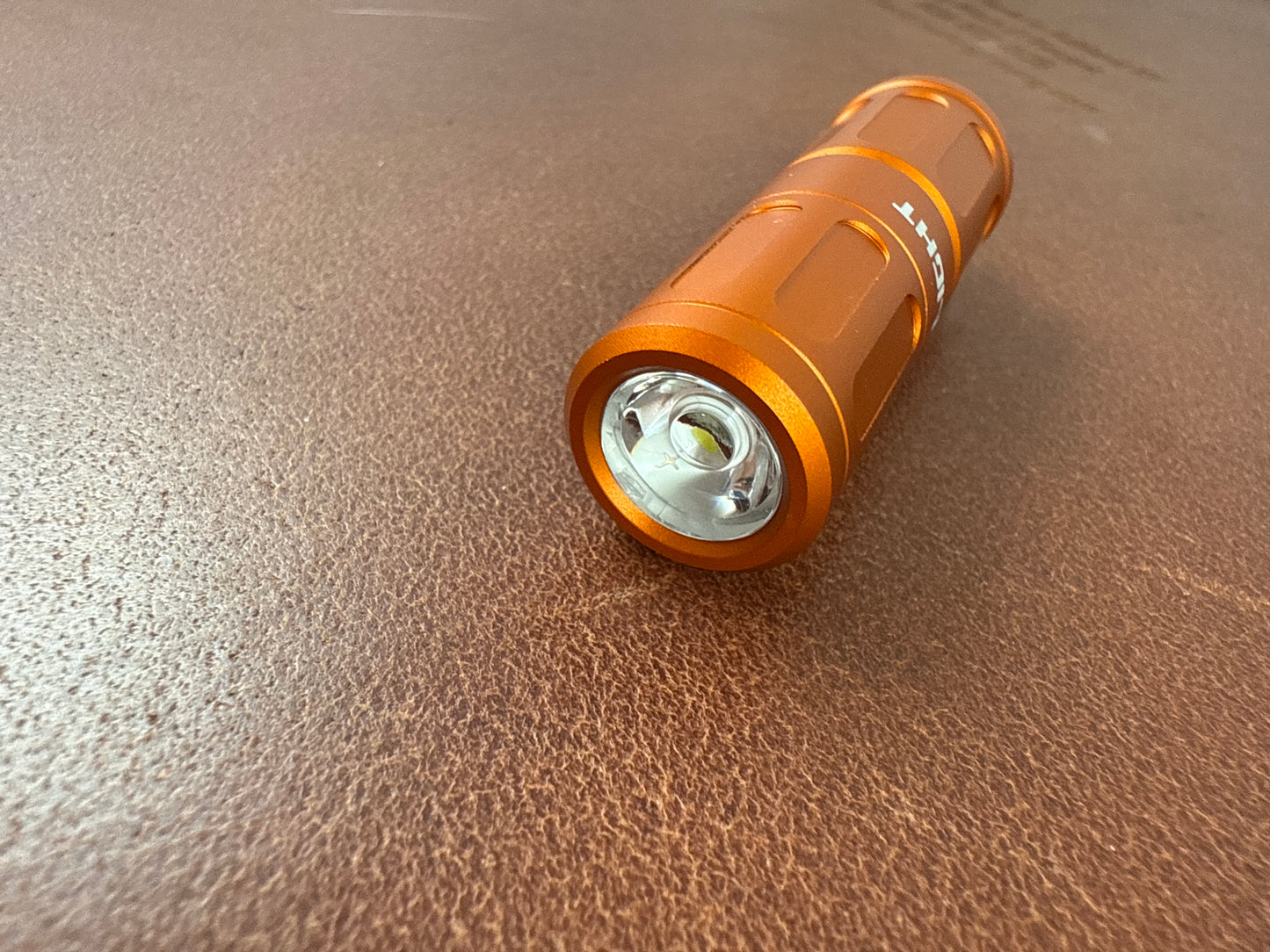 OLIGHT 1R2 Pro ( NEW WITH BOX )