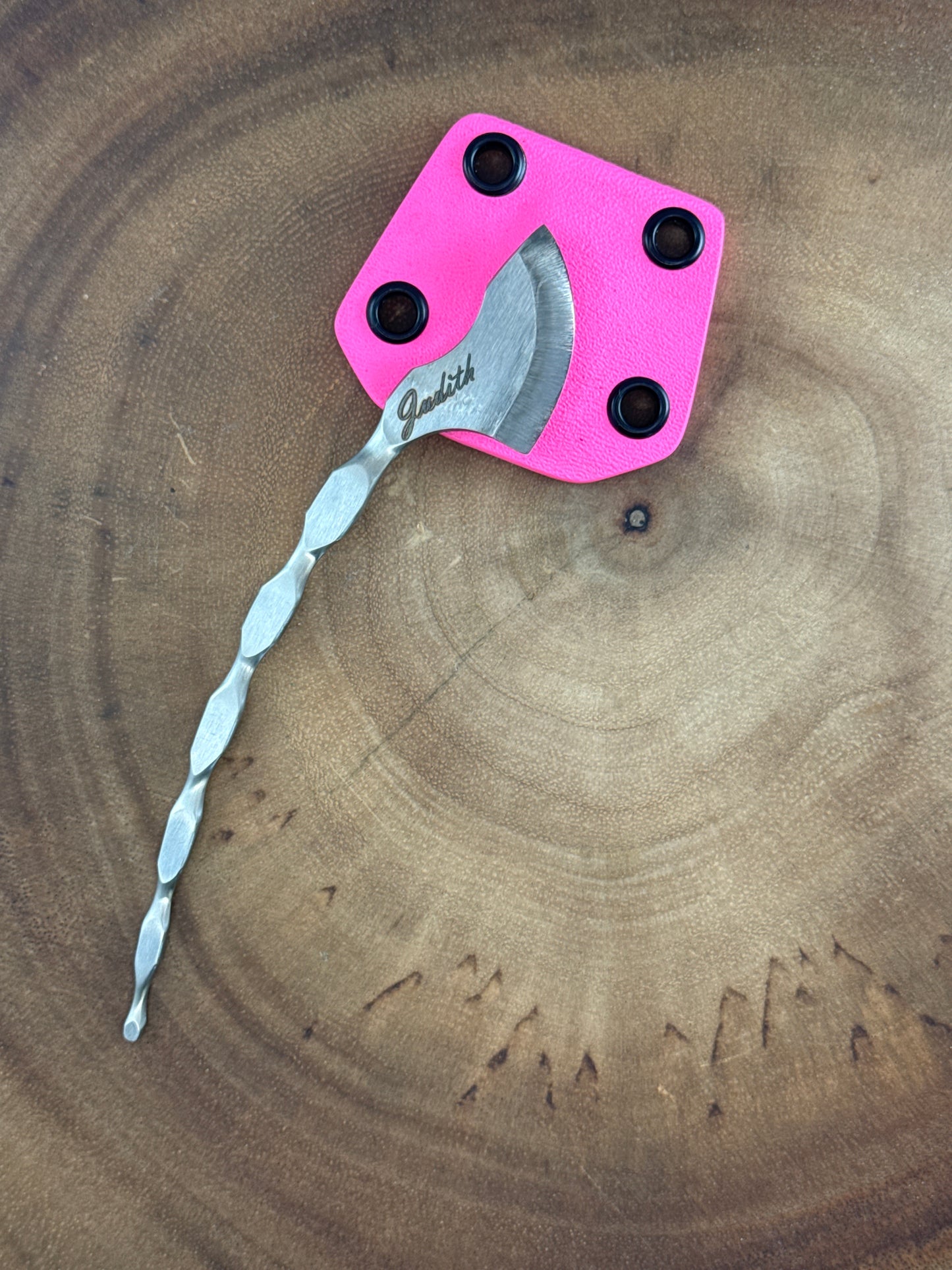 Cat Tail Pink Sheath ( Neck Knife )