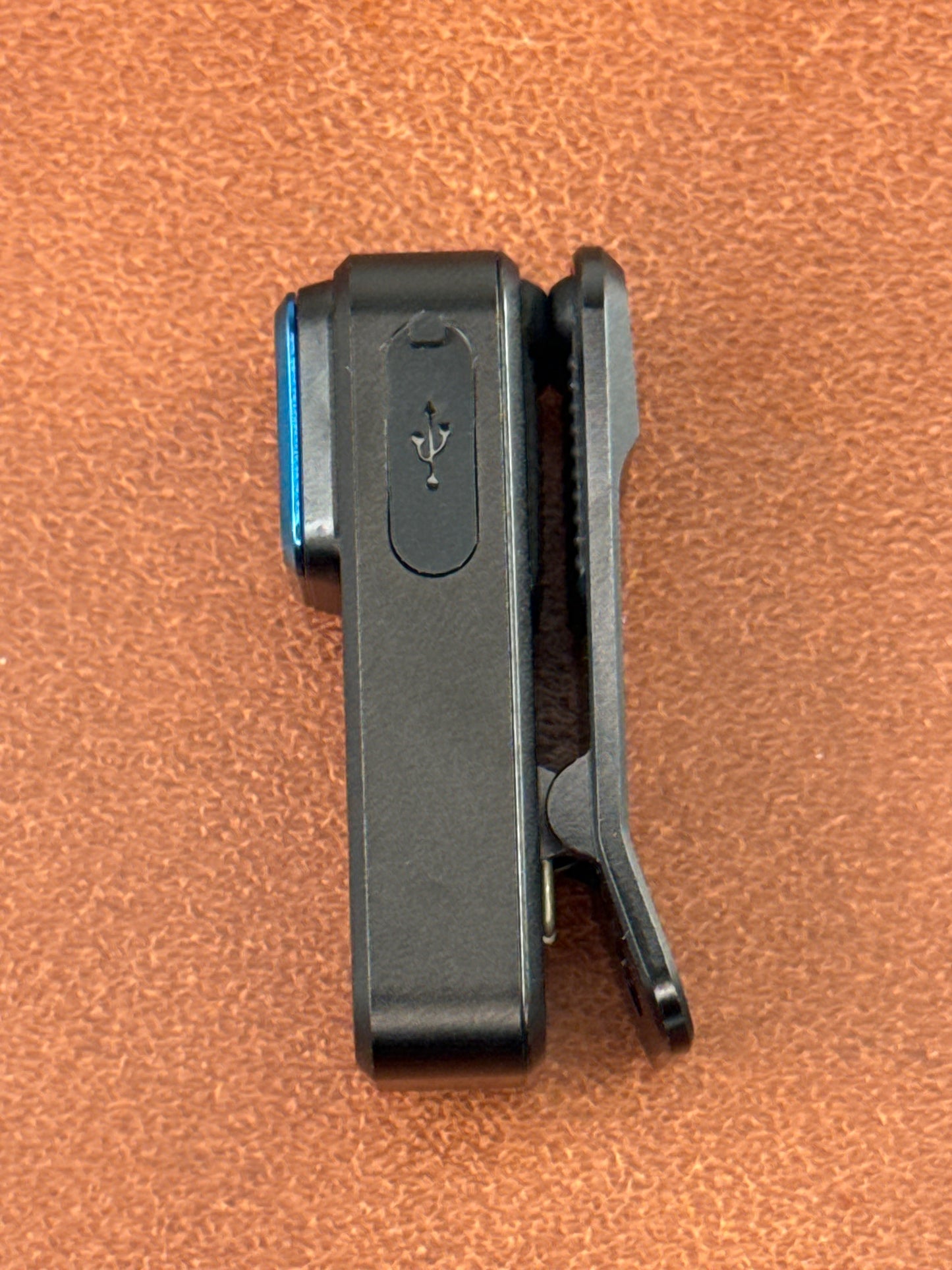 Oclip Clip Light with White and Red Light Black