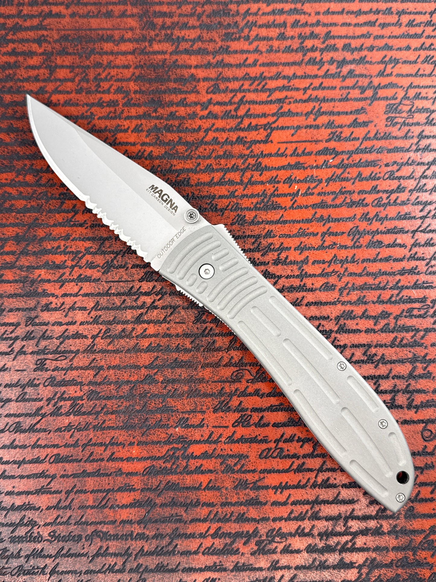 Outdoor Edge-Magna ( used )