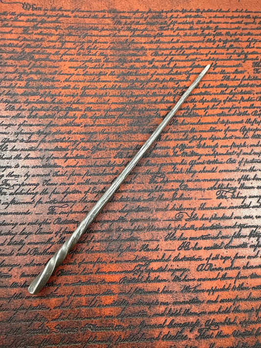 Twisted hair pin