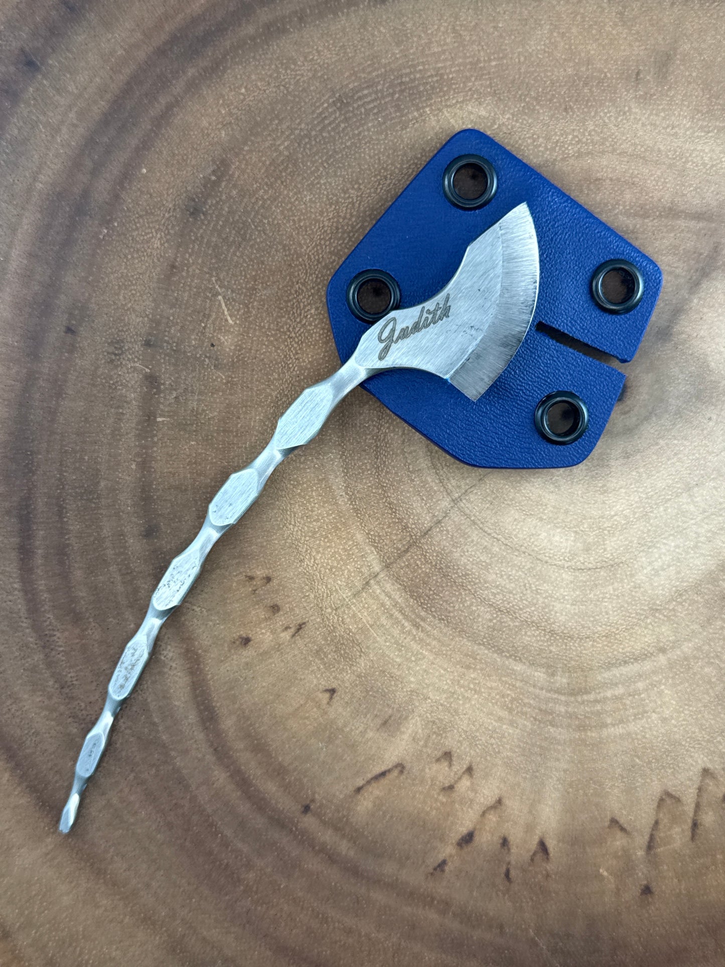 Cat Tail Blue Sheath ( Neck Knife w Fisherman Slot )