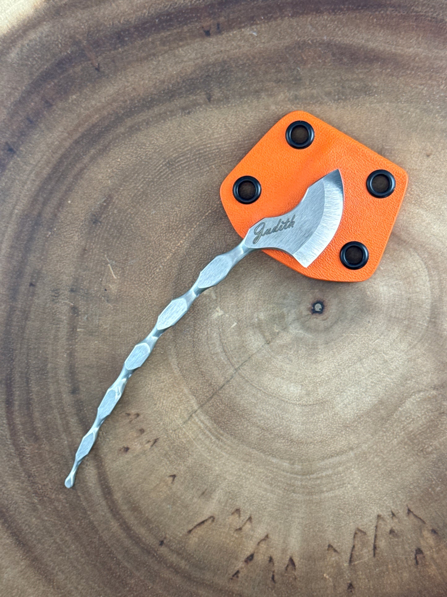 Cat Tail Orange Sheath ( Neck Knife )