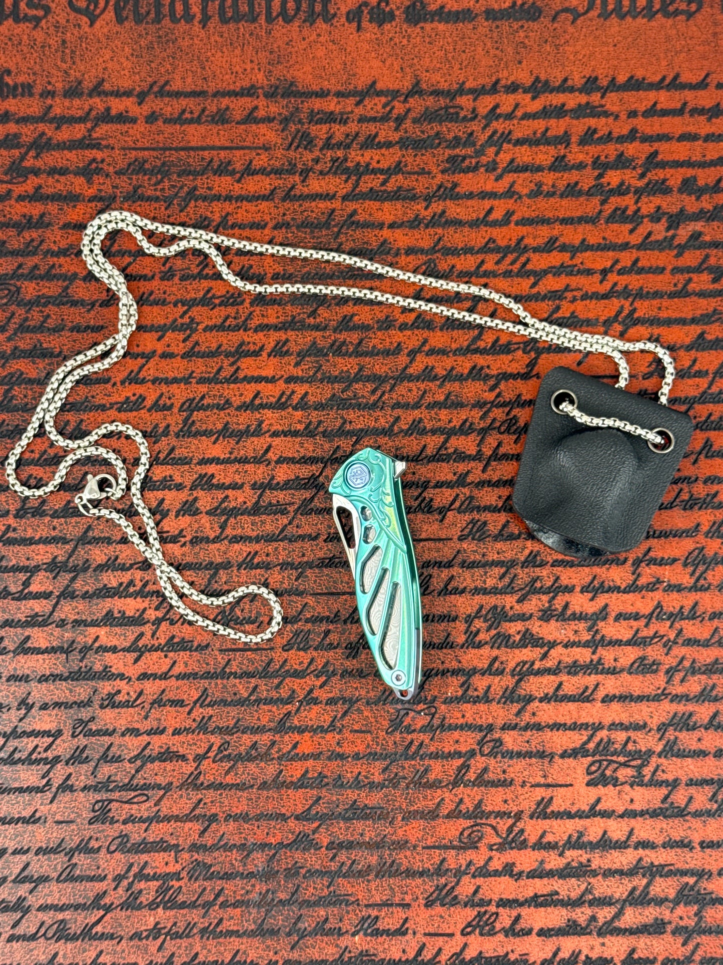 RIKE KNIFE green ( NEW WITH BOX )