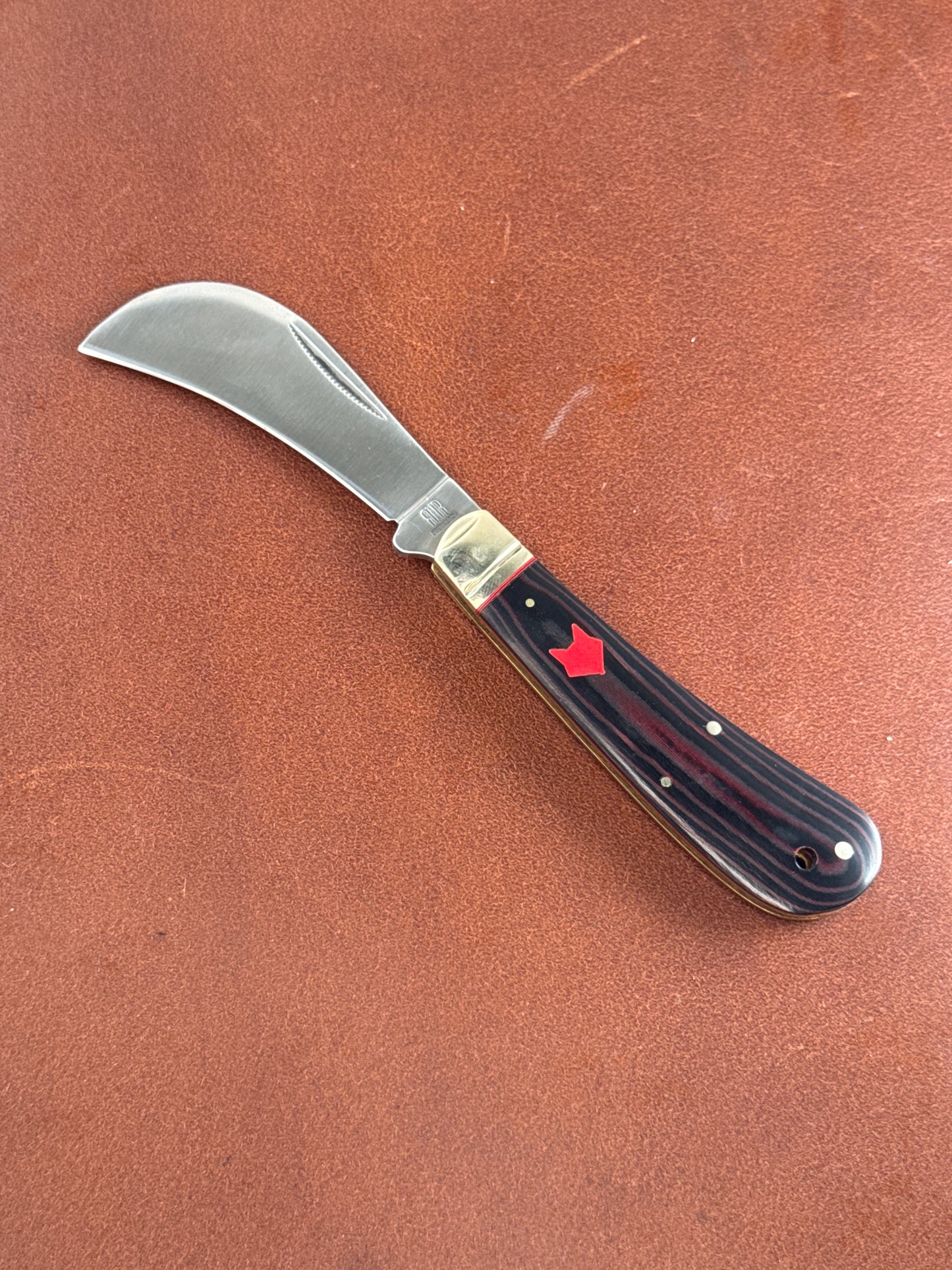 Rough Ryder Red Fox Hawkbill Folding Knife RR2295 ( Like New with Box