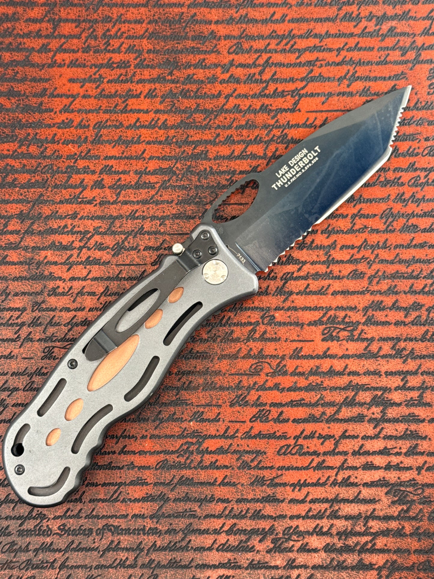 Crkt thunderbolt ( New with Box )