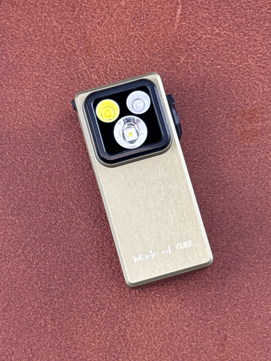 Oclip Ultra Clip-On EDC Light with Flood, Spot, and UV Modes Green