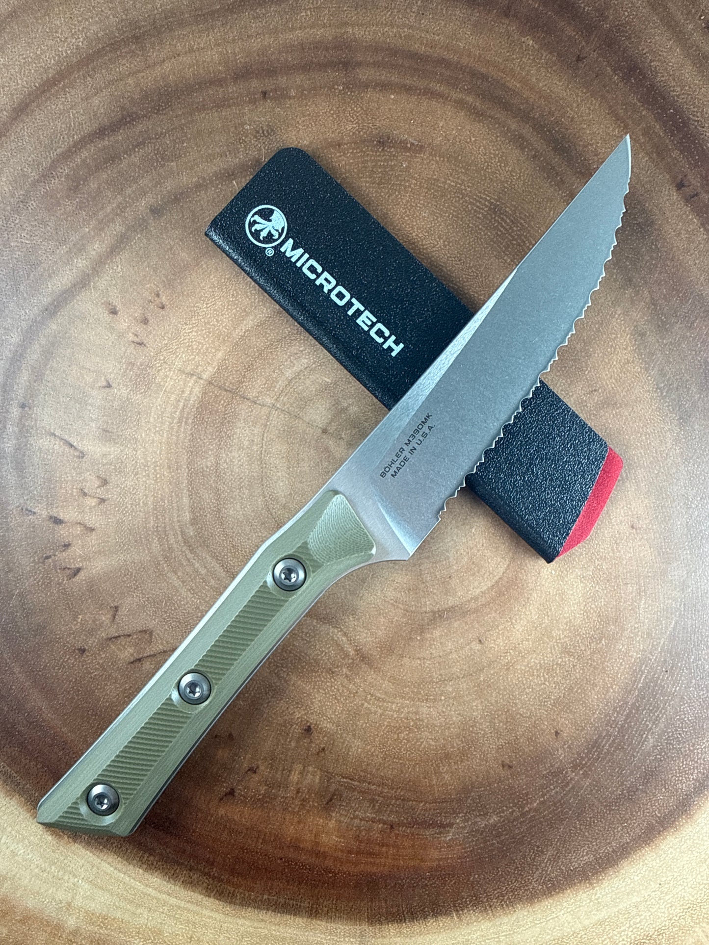 Microtech Steak Knife Set of 4 ( New with Box )