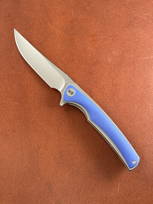 We Knife Company 704X-B 704 ( New with Box and Case )