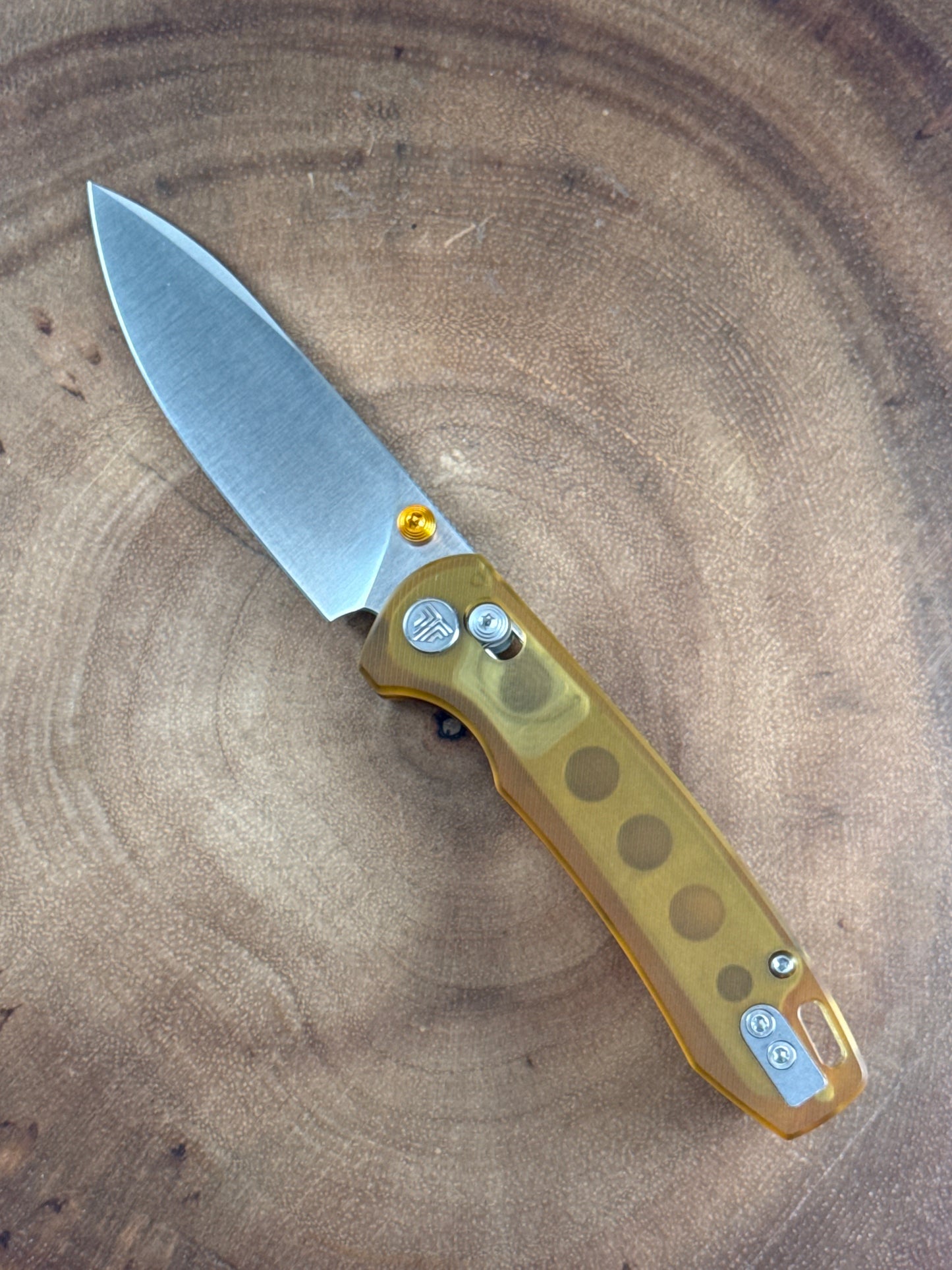 TRIVISA Dragonfly ( Pre owned Like New with Box )