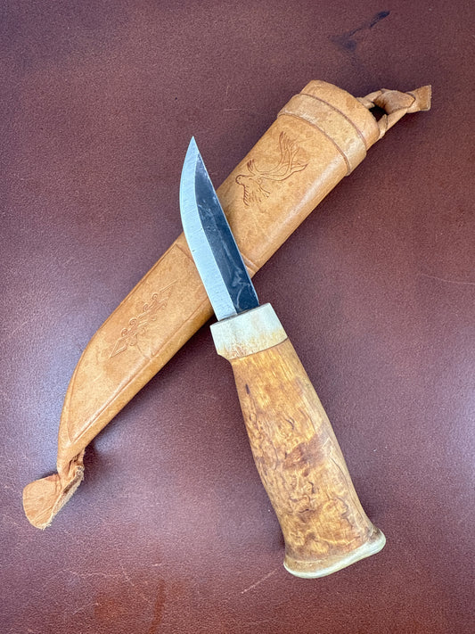 Puukko with leather sheath ( used without box )