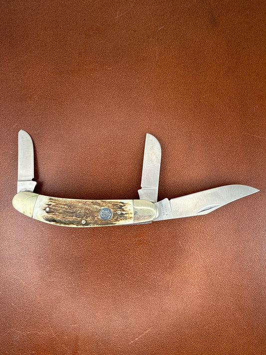 Smith & Wesson ( used without box )